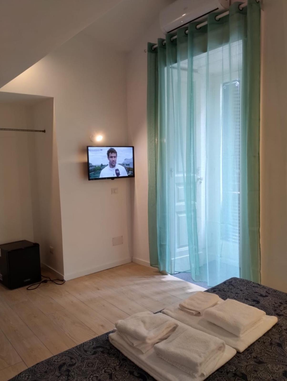 Amedeo Square Bed and Breakfast Νάπολη Εξωτερικό φωτογραφία